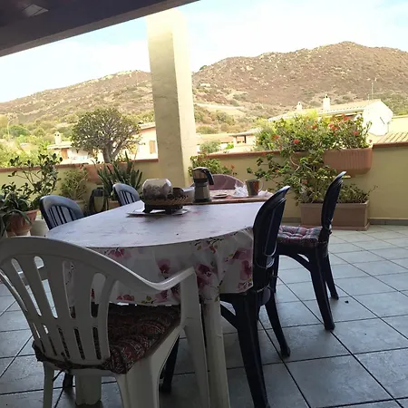 فندق مبيت وإفطار Is Pranus A Mari Casa Privata