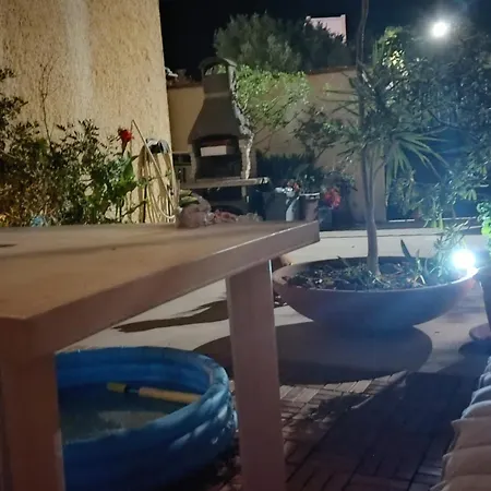 לינה וארוחת בוקר Is Pranus A Mari Casa Privata